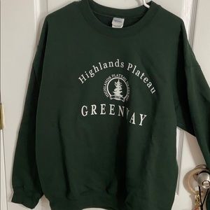 Green highlands sweatshirt